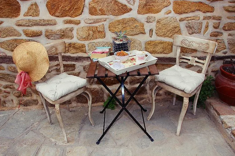 Aristotelis Traditional Guest House Arnea